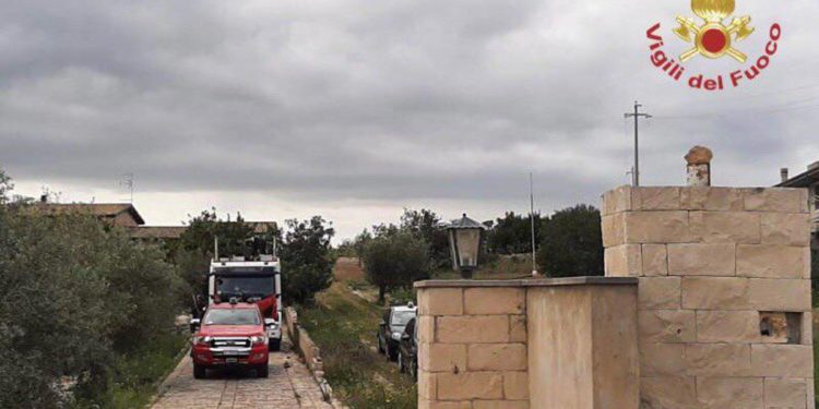 Ragusa, in condizioni critiche 14enne ferito in esplosione ex fabbrica