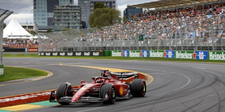 F1 Gp Australia 2022, Leclerc in pole position con Ferrari