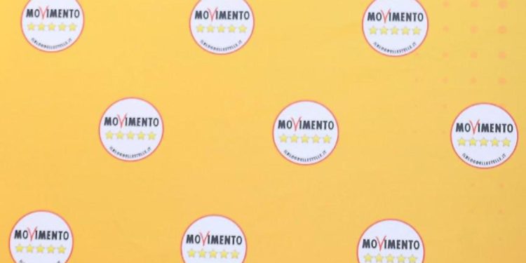 Movimento 5 Stelle è ufficialmente un partito