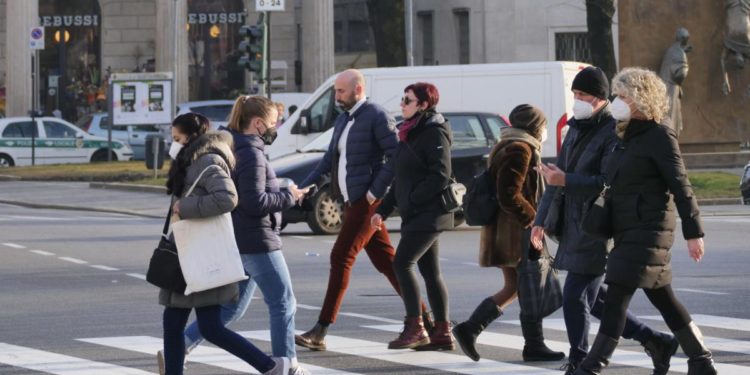 Covid oggi Italia, 29.575 contagi e 146 morti: bollettino 26 aprile