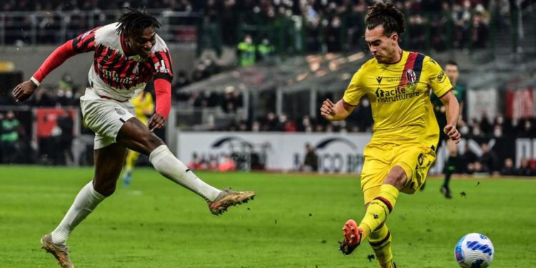Milan-Bologna 0-0, rossoneri primi ma chance sprecata