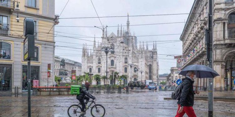 Maltempo Milano e Lombardia, domani pioggia e poi meteo migliora