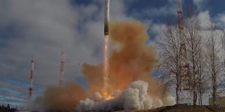 Russia, testate nucleari e armi strategiche: ecco quante sono