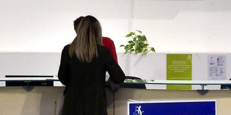 Reddito di cittadinanza, governo proroga navigator