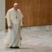 Ucraina, Papa: “Guerra cancro e sacrilegio, no al riarmo”