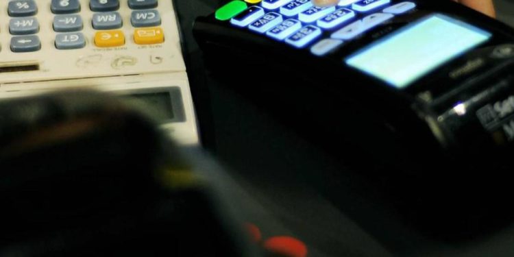 Pnrr, bozza decreto: multa per chi non ha Pos al via dal 30 giugno