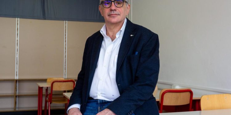 Epatite acuta bambini, Pregliasco: “Nessun ruolo vaccino Covid”