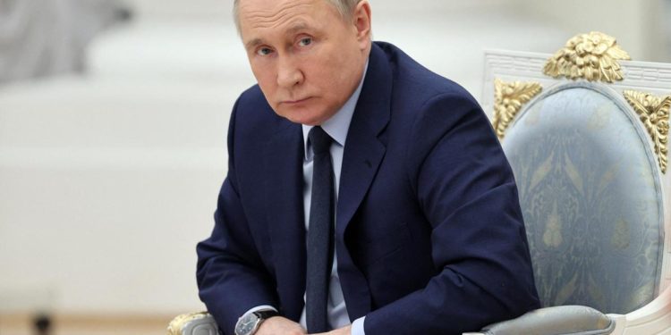 Ucraina, Putin: “Sanzioni sono aggressione, ma economia Russia può reggere”