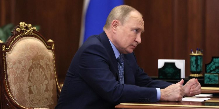 Gazprom Germania, Putin: “Nazionalizzare? Arma a doppio taglio”