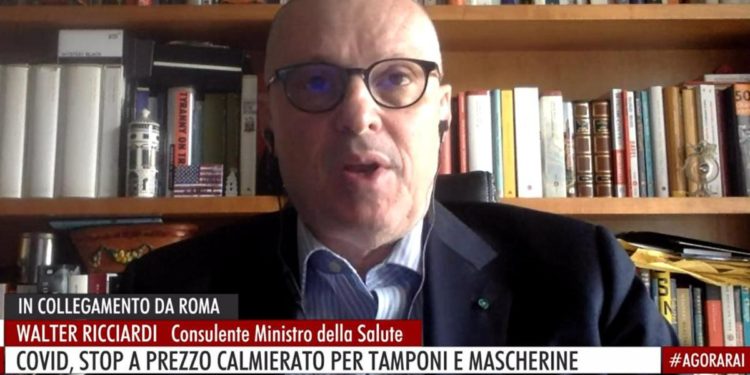 Variante XE Omicron, Ricciardi: “Oggi chi ha 2 dosi non è vaccinato”