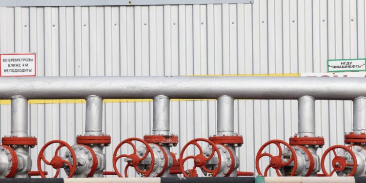 Gas Russia, oggi stop a fornitura a Polonia e Bulgaria