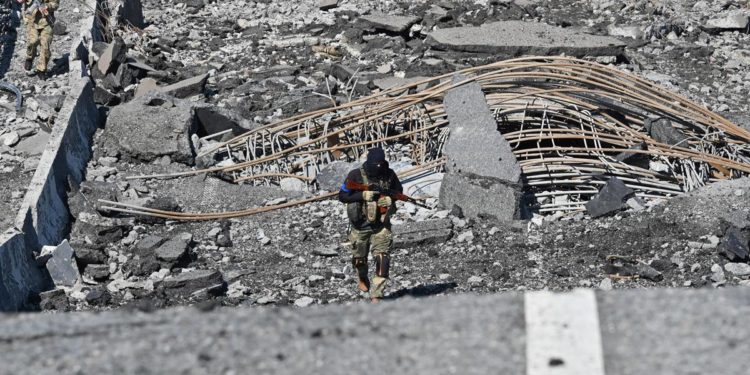 Guerra Ucraina, Italia espelle 30 diplomatici russi