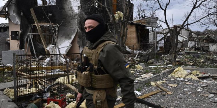Ucraina, Kiev: “Bombardate 5 stazioni ferroviarie, vittime”