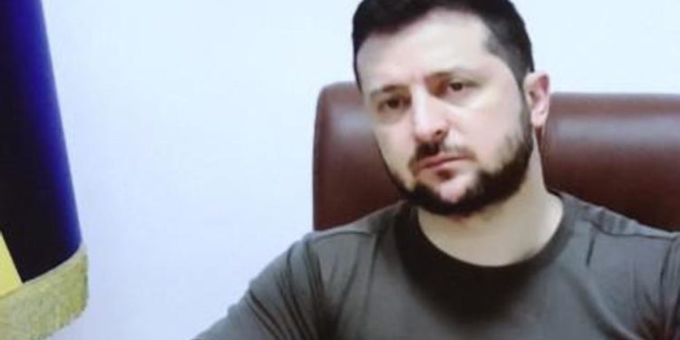 Ucraina, Zelensky: “Occupanti saranno responsabili di ciò che ci hanno fatto”
