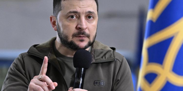 Ucraina, Zelensky: “Guerra come virus”