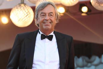 I 60 anni di Roberto Burioni: “Ci arrivo in salute innamorato della vita”