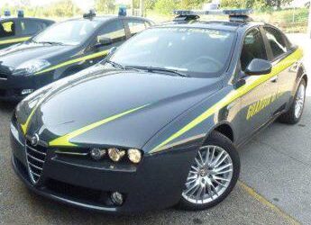 Lecce, violenza sessuale di gruppo durante finte visite: medico e viceprocuratore ai domiciliari