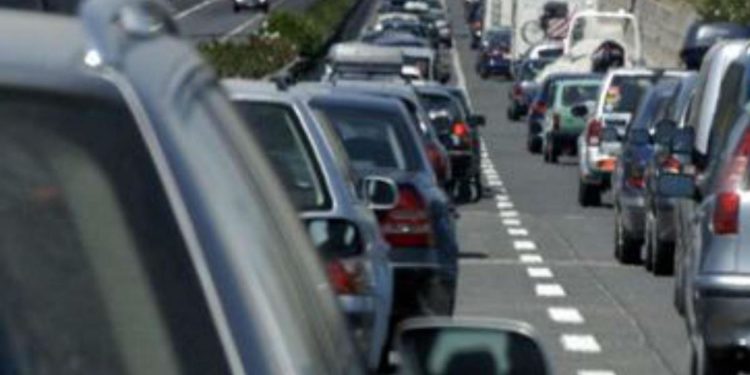 Cashback ritardi autostrada, cos’è e come funziona il rimborso