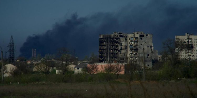 Mariupol, acciaieria Azovstal: evacuati primi civili