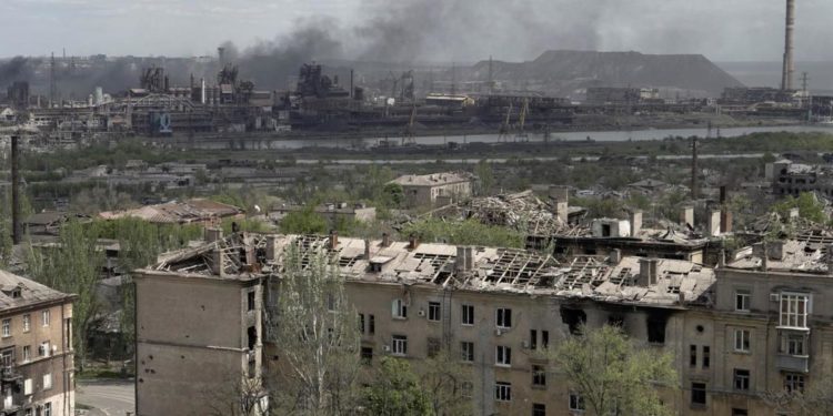 Mariupol, Azov diffonde foto militari feriti in acciaieria