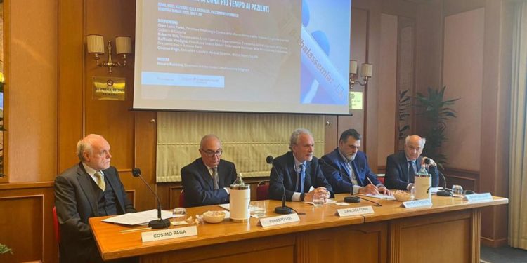 Talassemia, nuova terapia riduce di oltre 30% trasfusioni di sangue