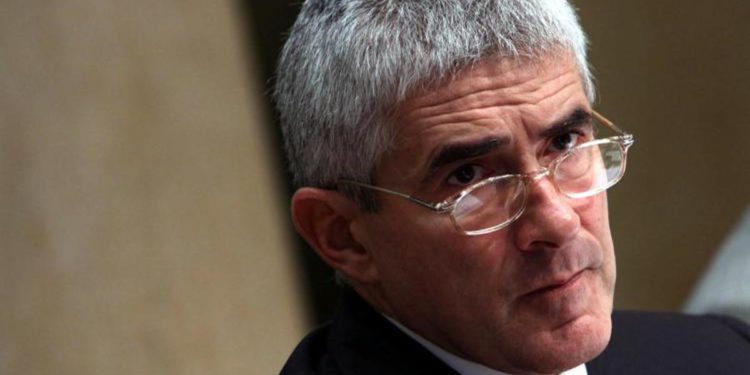 Viaggio Salvini a Mosca, Casini: “Non diventi burattino di Putin”