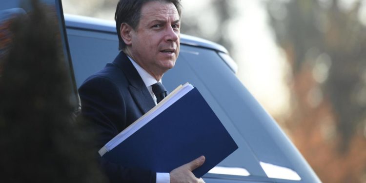 Pnrr, Conte: “Siamo un po’ in ritardo, non deve andare sprecato nemmeno un euro”