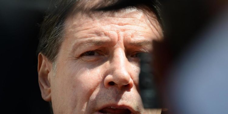 Conte: “Nuova maggioranza da Meloni a Renzi, tocca a Draghi tenerla in piedi”