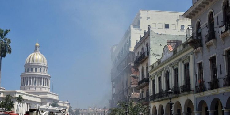 Cuba, esplosione in hotel a L’Avana: 8 morti