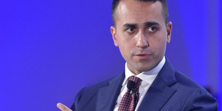 Ucraina, Di Maio: “Salvini provocatore seriale”