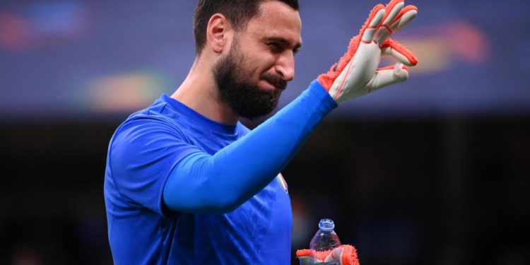 Calcio, Donnarumma: “Ripartire da giovani per riportare Italia dove merita”