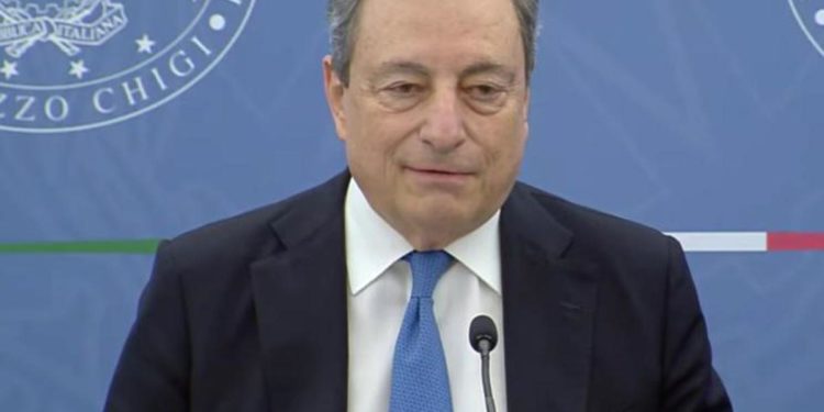 Lavrov a Zona Bianca, Draghi: “Un comizio, ha detto cose false e oscene”