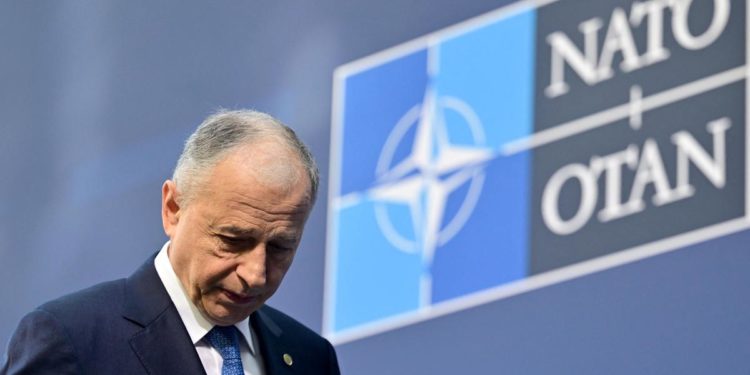Nato, vertice a Berlino: “Ucraina può vincere questa guerra”