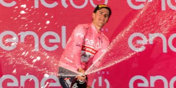 Giro d’Italia 2022, Dainese vince 11a tappa. Lopez Perez maglia rosa
