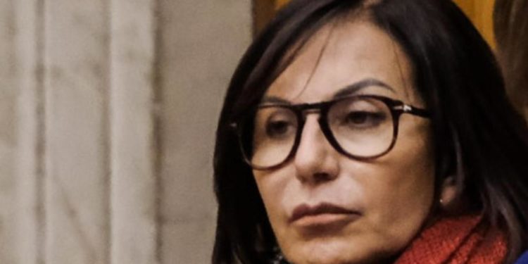 Gismondo: “Con caldo mascherine incubatori perfetti di germi”