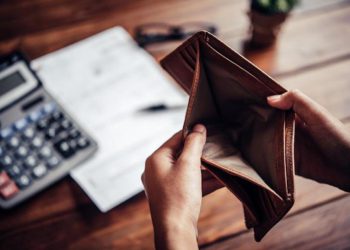 L’aumento dei prezzi pesa sulle famiglie, lo sostiene 1 italiano su 4