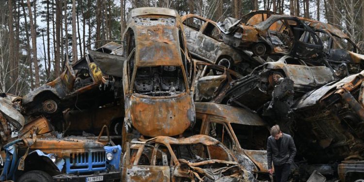 Ucraina, Kiev: “Morti 29.350 soldati russi, distrutti 1.302 tank”