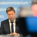 Guerra Ucraina, Germania: “Pronti a embargo petrolio Russia”