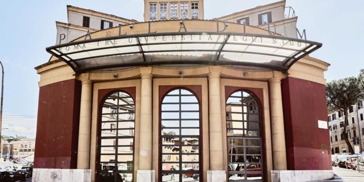 Il musical ‘Notre Dame de Paris’ per sordi in progetto inclusione di Roma Tre