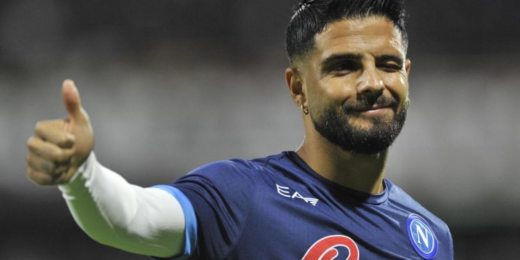 Napoli-Genoa 3-0, Insigne saluta con gol: rossoblu verso Serie B