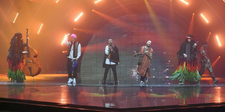 Eurovision 2022, Zelensky invita a votare ‘Kalush Orchestra’