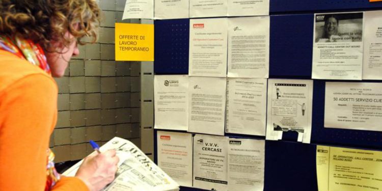 Asiago, cerca commesse giovani e single: 7mila euro di multa a commerciante