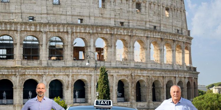 Consorzio ItTaxi e Uber siglano accordo per partnership strategica
