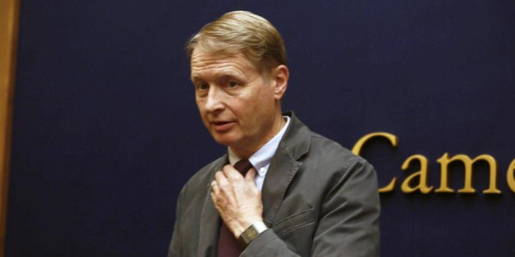 “Mascherine Ffp2 ‘come’ P38”, bagarre in Commissione per parole Malan