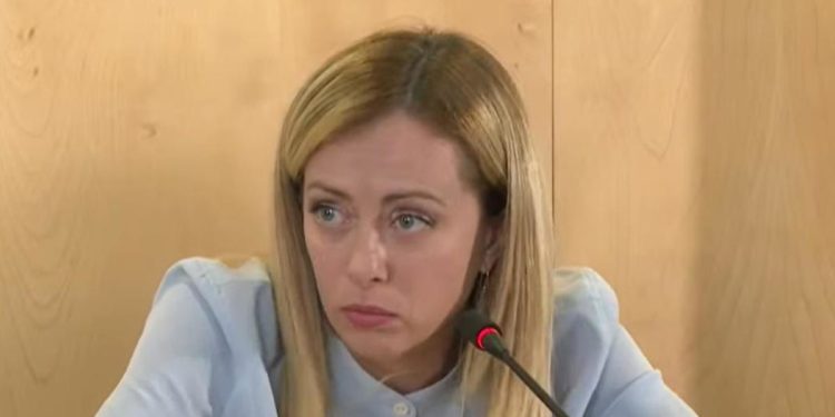 Governo, Meloni: “Prima va a casa meglio è”