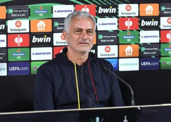 Mourinho: “Finale Conference League la più importante della mia carriera”
