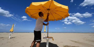 Estate 2022, aumenti tra il 5 e il 18% in stabilimenti balneari