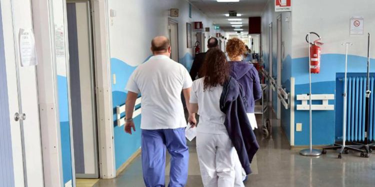 Aborto in Italia, ass. Coscioni: “Impossibile in molte aree, ospedali con 100% obiettori”