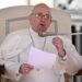 Papa: ‘Natalità vera emergenza sociale, invertire rotta’