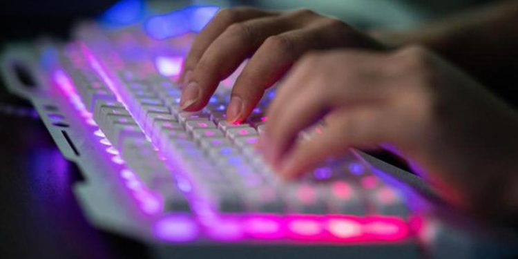 Ucraina, “imminente attacco hacker russi in Italia”